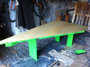 DIY pallet desk, varnished