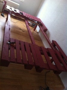 Pallet bed: pallet elements, fully assembled