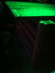 Wide pallet table - party table, detail without flashlight. Gran Paradiso 