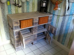 Kitchen pallet cabinet, doors open, final