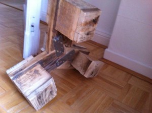 Small pallet plant stand, bottom