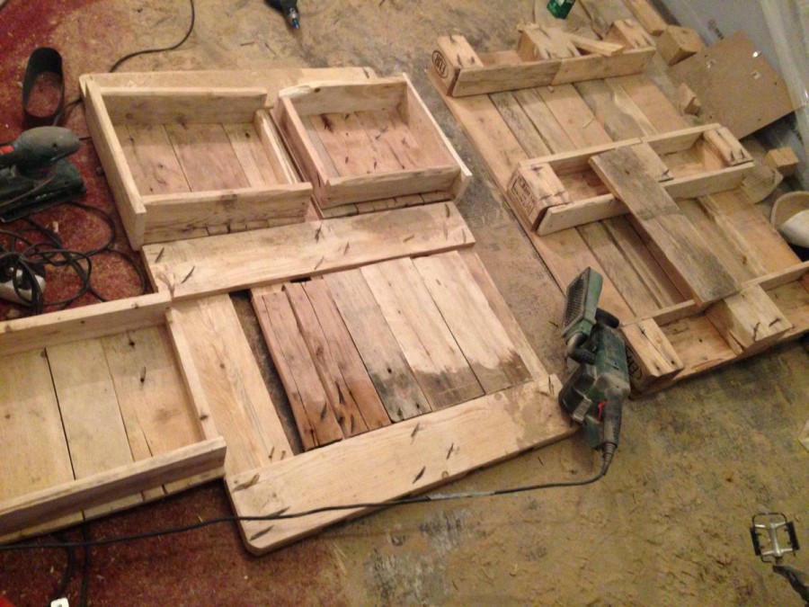 Pallet table Coffee/Couch table from euro pallets DIY Pallet Furniture