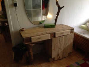 Dressing table from pallets/forest wood and LED, finished